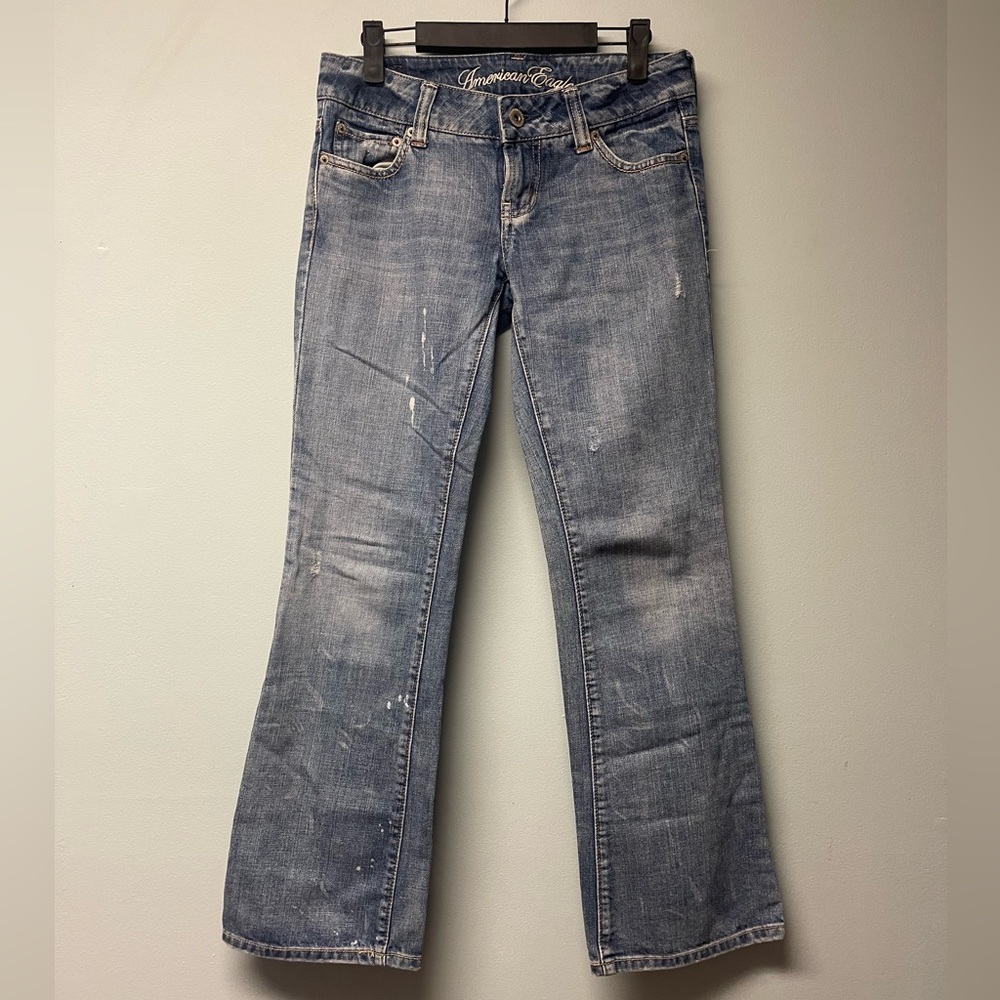 American Eagle Outfitters Women's Low Rise Flare Jeans